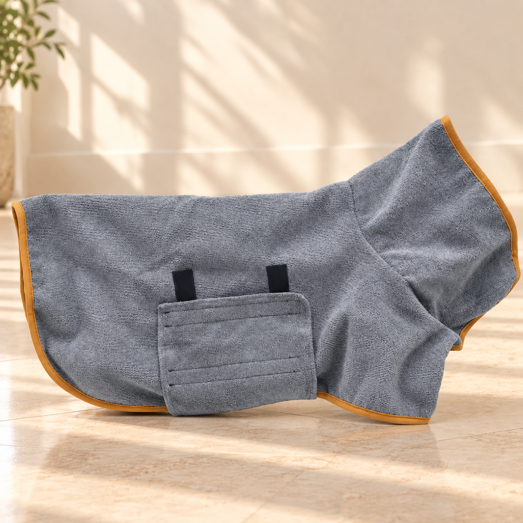 Dog Bath Towel – Quick Drying Nanofibre Bathrobe - TillyPaw